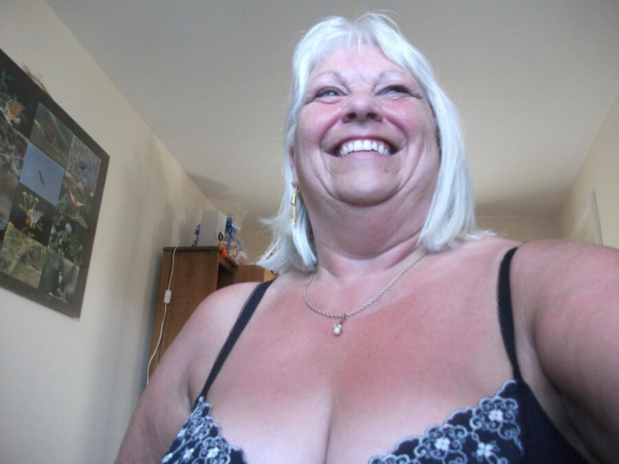 Free porn pics of Sue - UK Granny big tits 10 of 20 pics