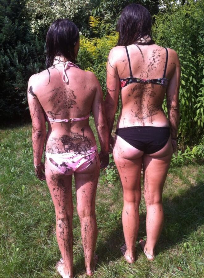 Free porn pics of My friends in mud 7 of 19 pics