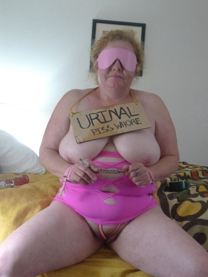 Free porn pics of Pink Piggy Slut 17 of 26 pics