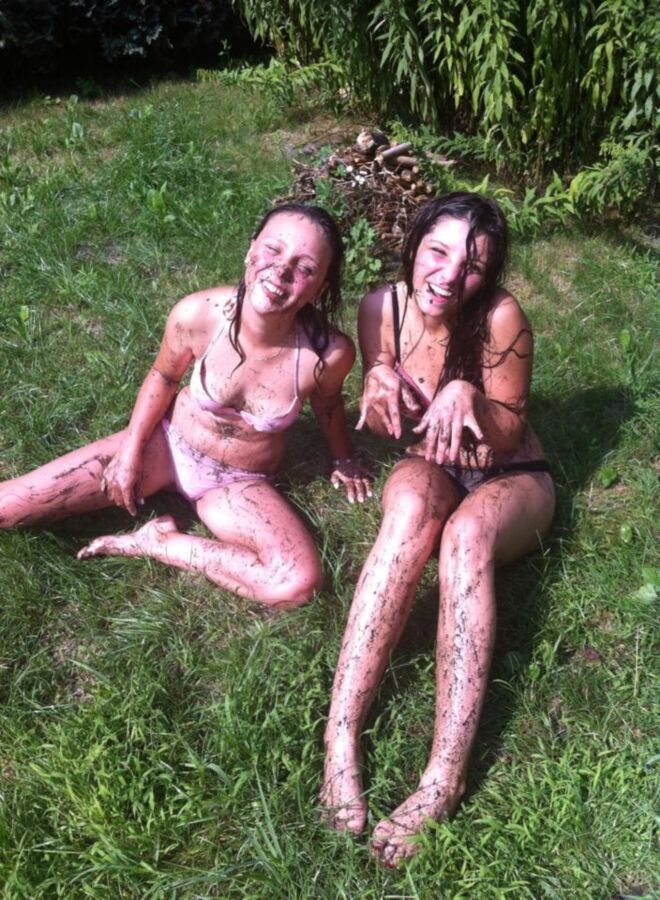 Free porn pics of My friends in mud 5 of 19 pics