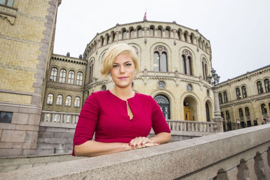 Free porn pics of Jette Christensen, Norwegian politician.  8 of 14 pics