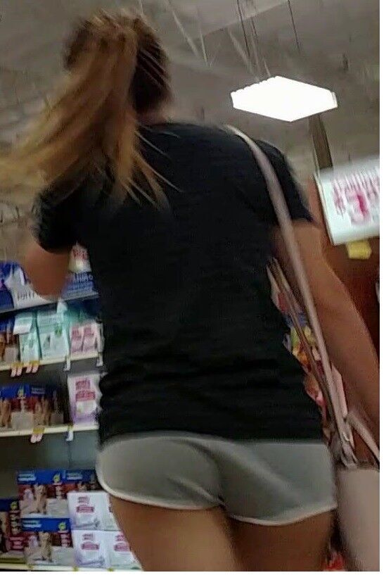 Free porn pics of Perfect Blonde Teen Ass Candid 21 of 24 pics