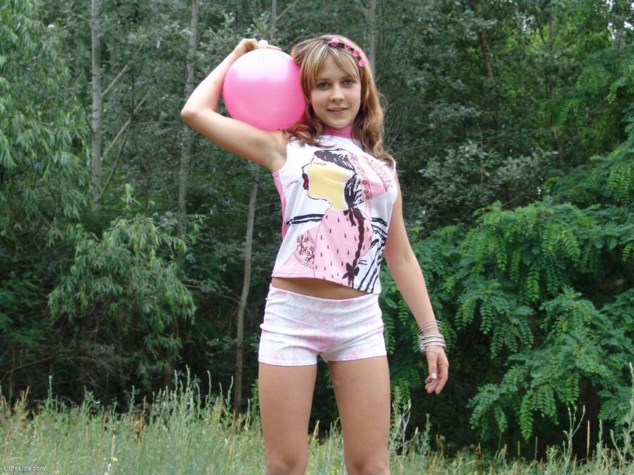 Free porn pics of Liza, Pink ball 3 of 89 pics