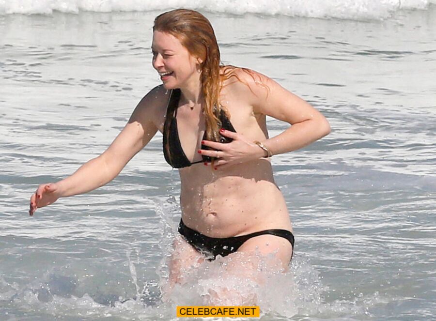 Free porn pics of Celebrity Natasha Lyonne nipple slip at the beach  1 of 7 pics