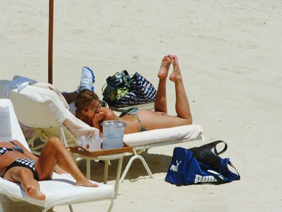 jennifer aniston foot porn nude foto sex agnes monica