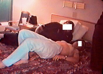 Free porn pics of threesome at motel, hubby home with kids 15 of 128 pics
