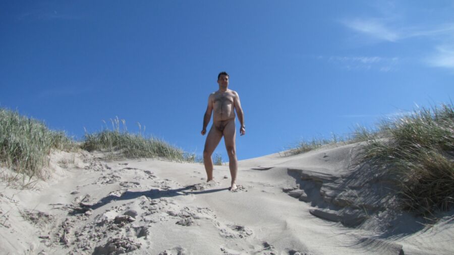 Free porn pics of Posing at the beach 6 of 18 pics