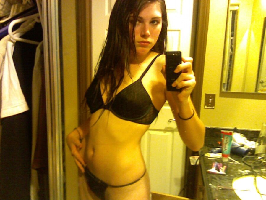 Free porn pics of Brunette Selfies 4 of 81 pics