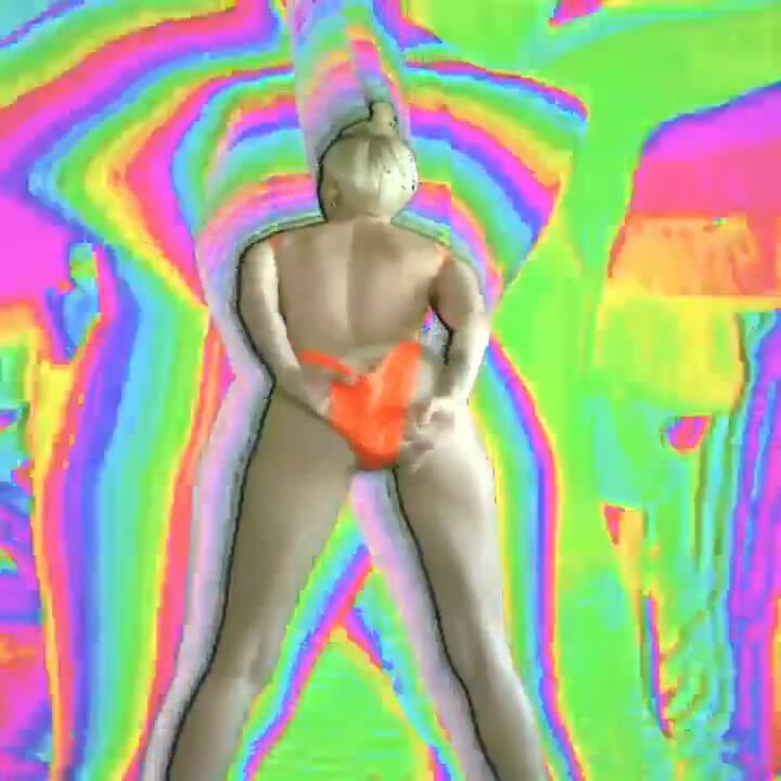 Free porn pics of Miley Cyrus sexy Vidoe Caps 18 of 32 pics