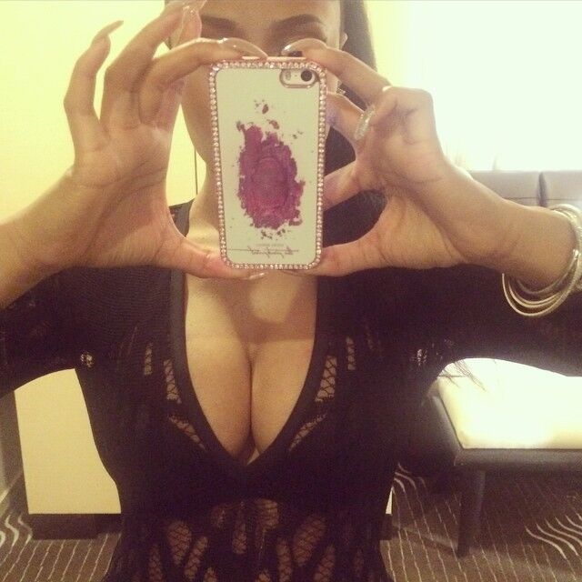 Free porn pics of Queen Nicki 11 of 51 pics