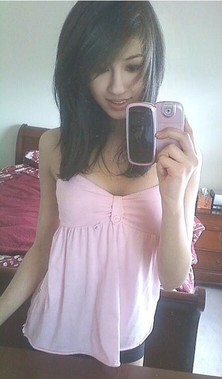 Free porn pics of Asian Girlfriend Selfies 20 of 28 pics